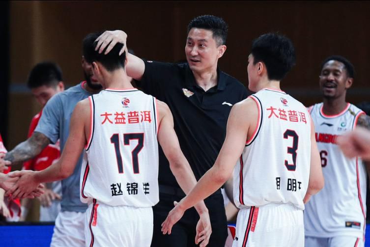 亚洲欧美另类久久久精品能播放的